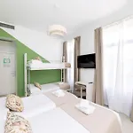 Nest Style *