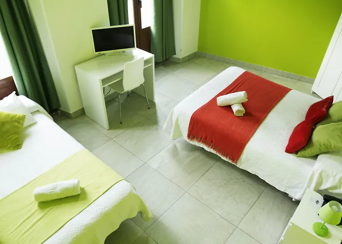 Nest Style * Grenade